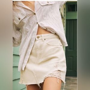 Free People, We The Free Cream Distressed Raw Edge Denim Mini Skirt NWOT